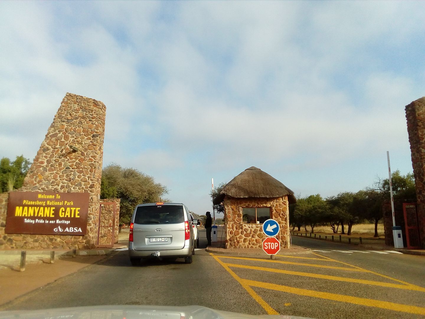 19417292_256037388211090_7016035966933760529_o